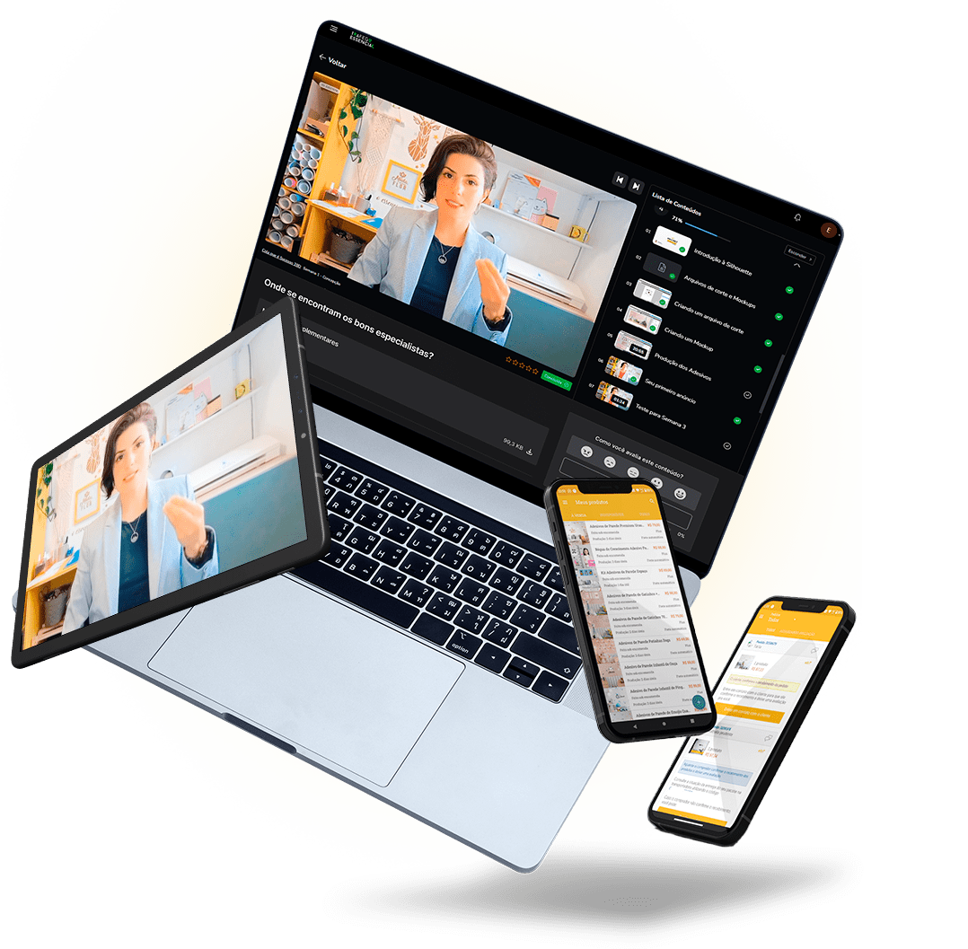 Área de alunas do Cola que é Sucesso aberta em notebook, tablet e dois celulares, mostrando a aula em vídeo, a lista de conteúdos e a loja no marketplace